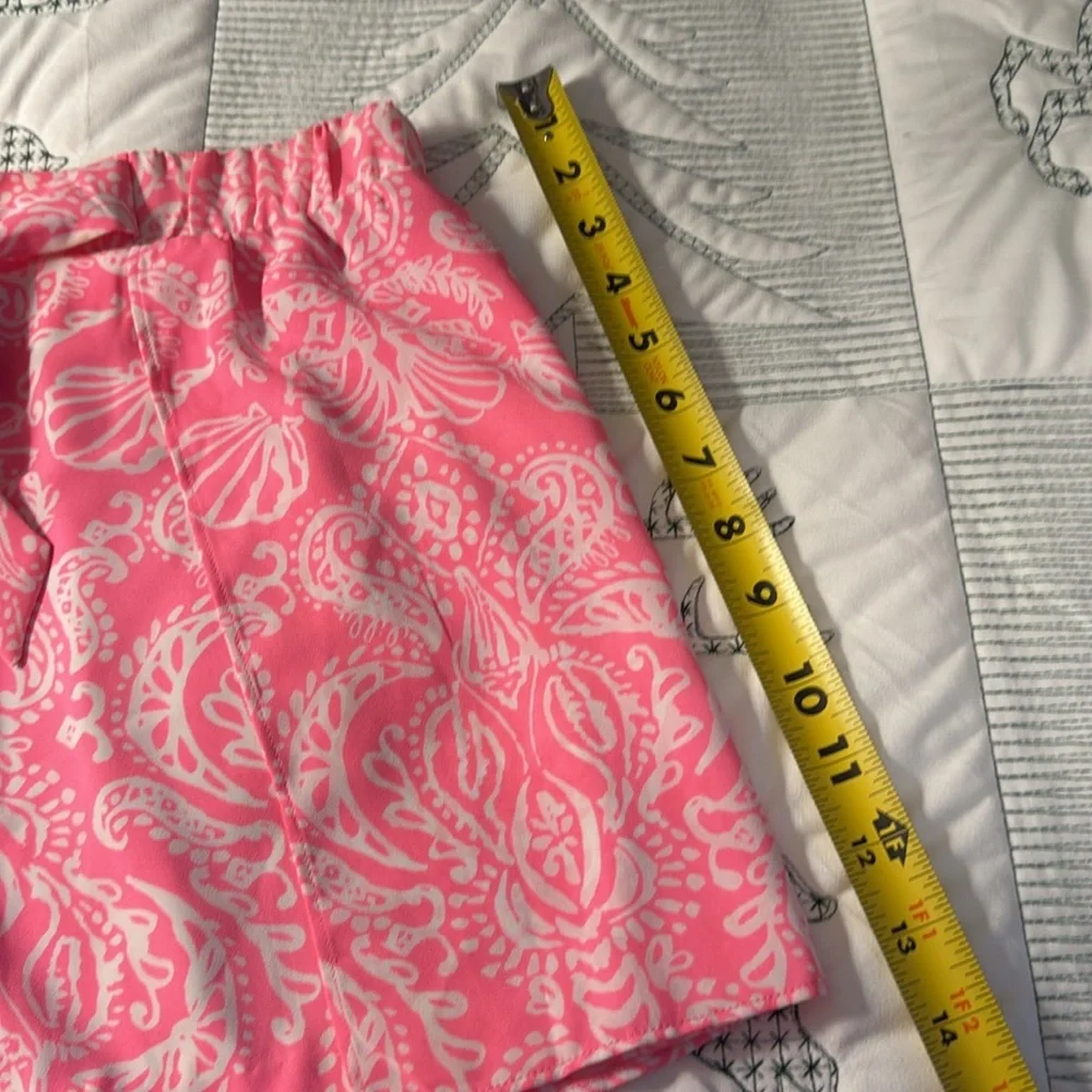 Lilly Pulitzer Pink & White Beach Patterned Shorts/Skort-00(see measurements) - Picture 7 of 9
